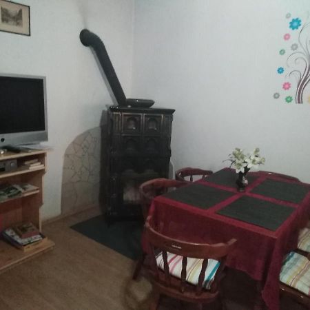 Apartamento Bekecs Vendégház Nagyvisnyó Exterior foto